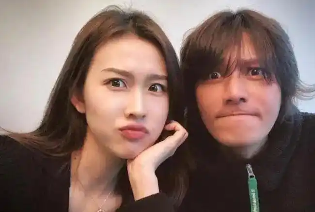 他俩竟然在一起过?|陈坤|何琳|董洁|周迅|徐静蕾_网易订阅