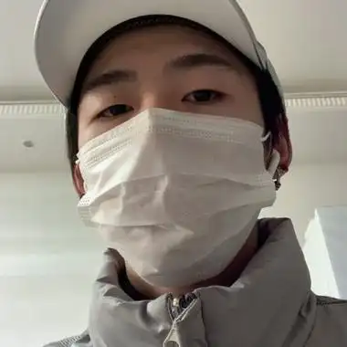 14男生照片要真实的头像高清好看14岁男帅气照片头像精选