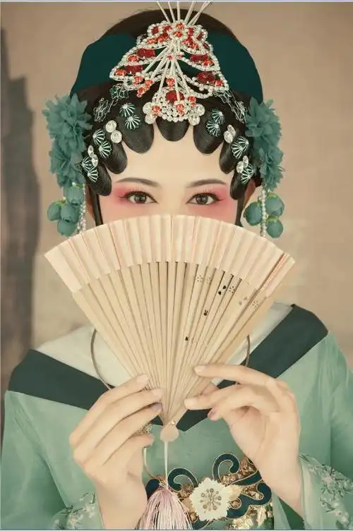 盘子女人坊客片欣赏:超有戏曲风的古装照