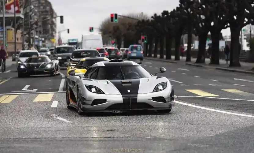 酷车壁纸丨大神们来看下这些都是什么车