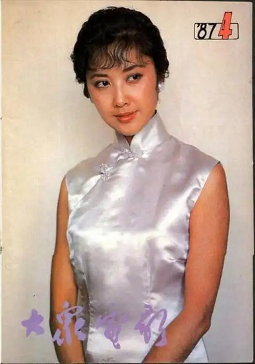 女儿国国王扮演者("女儿国国王"朱琳:53岁二婚,丈夫提出丁克,70岁把