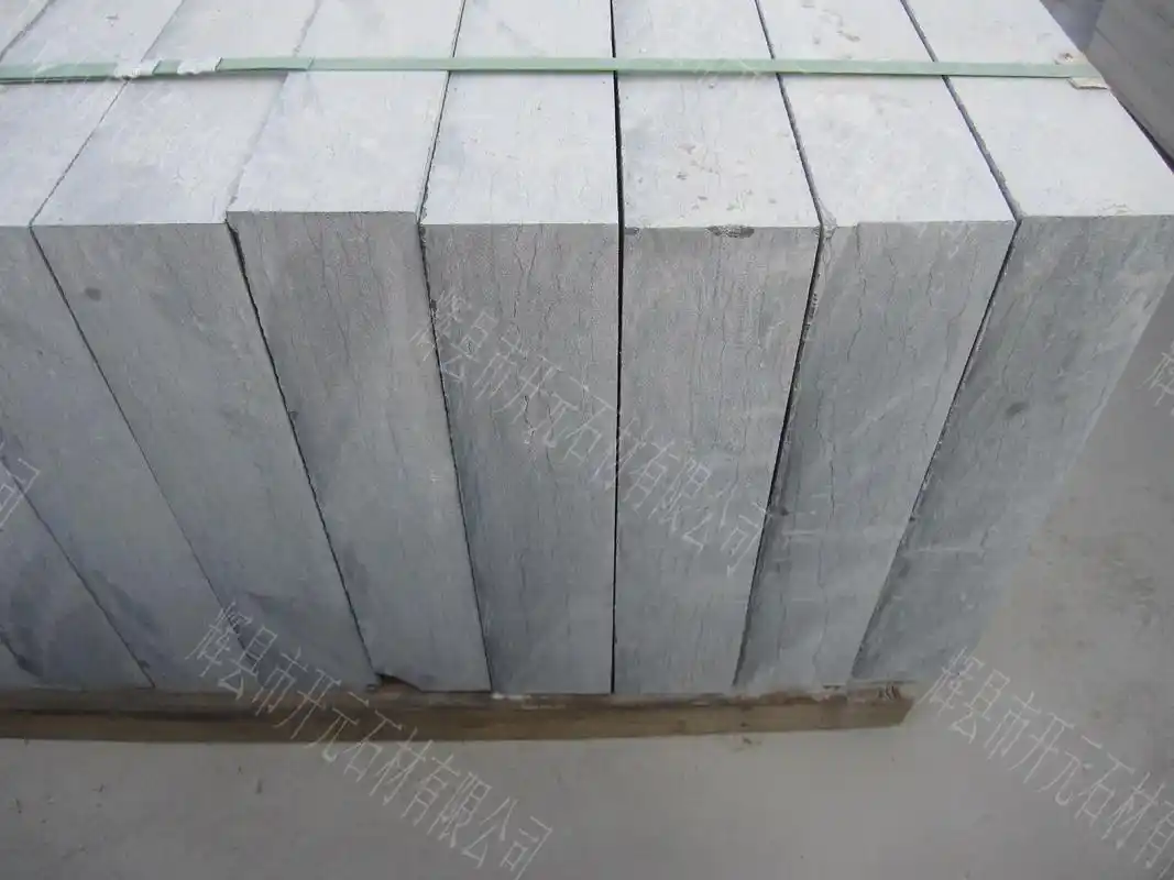 青石板碎拼不规则乱形石板广场公园铺地石片. 我厂位于河南新 - 抖音