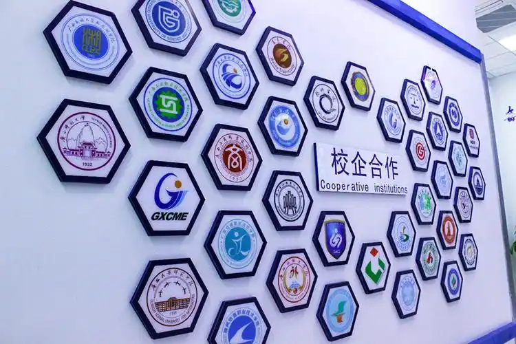 公司合作logo墙效果图装饰公司合作品牌墙,企业合作展示墙,企业合作