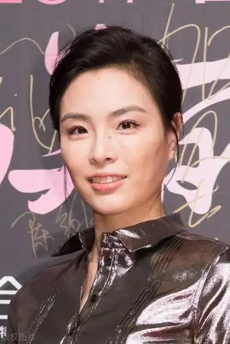 还记得"跳水女王"吴敏霞吗?想看看她现在是什么样子不?