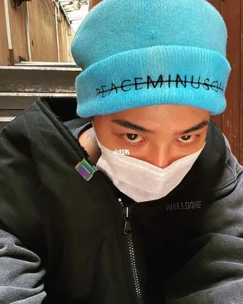 权志龙自拍九张合集(上)_权志龙_自拍_娱乐_明星娱乐资讯