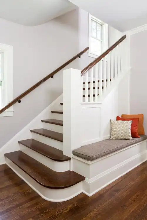 时尚简约楼梯装修效果图