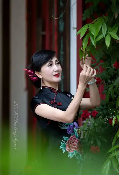 《旗袍》 - 美篇