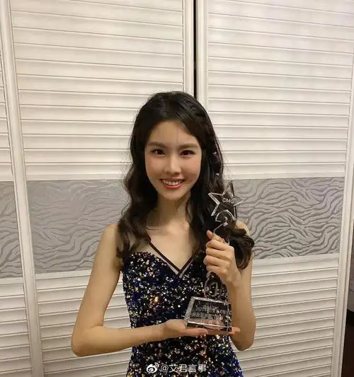 告诉您,张心心勇夺"星光大道"年度总冠军的秘密