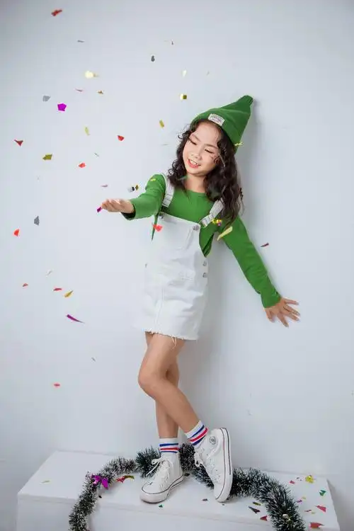 尤尤尤尤晓柔的儿童摄影作品《女孩》