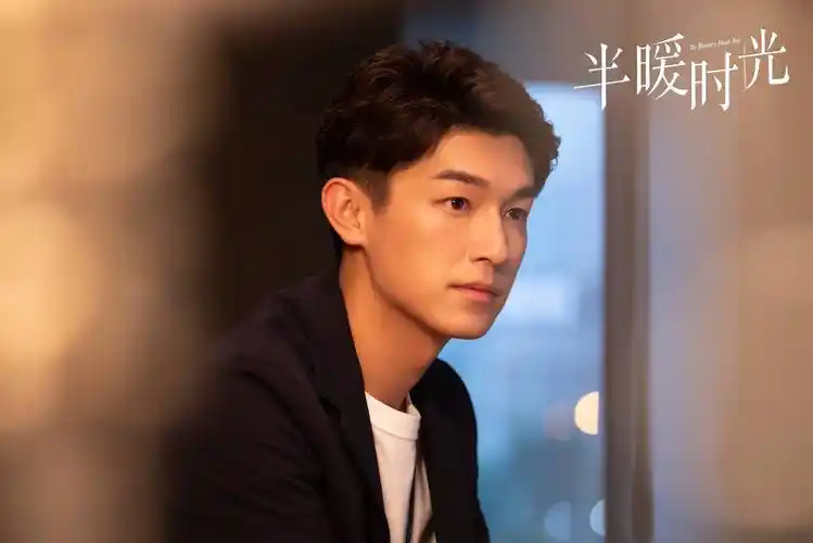 半暖时光热播杨旭文摧心演技引情感共振