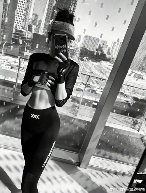 张蓝心身材##张蓝心的大长腿