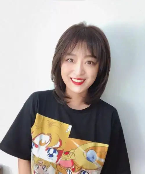 发型欣赏高层次锁骨发