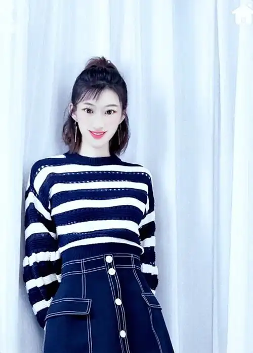 我的剧追完了,全程姨母笑,真的太甜了……前几天他们分手的那几集我都