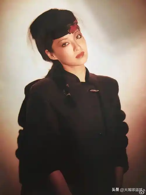 胡因梦传奇的一生:内含多张年轻时的精美照片,值得珍藏_李敖_美貌