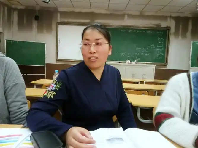 记初一校本教研(19班李红英老师主讲)