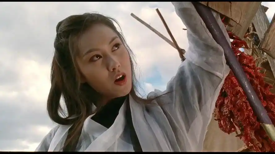 颜值巅峰时期的朱茵的盛世美颜,现在也很少有女明星比得上吧