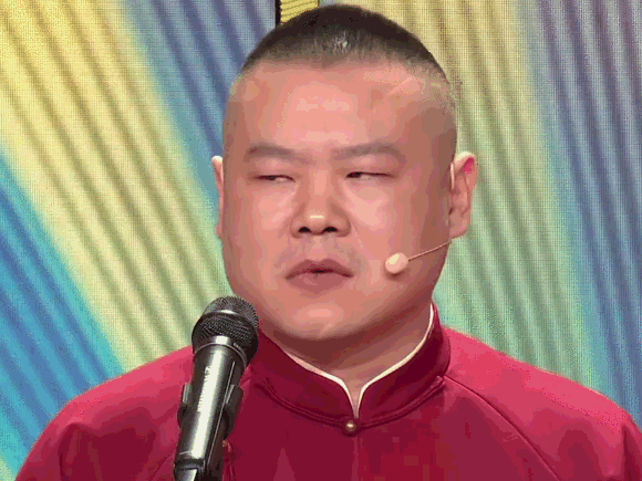 小岳岳的表情包第一个收集表情包语言类节目(图内有"春节快乐"四个字)