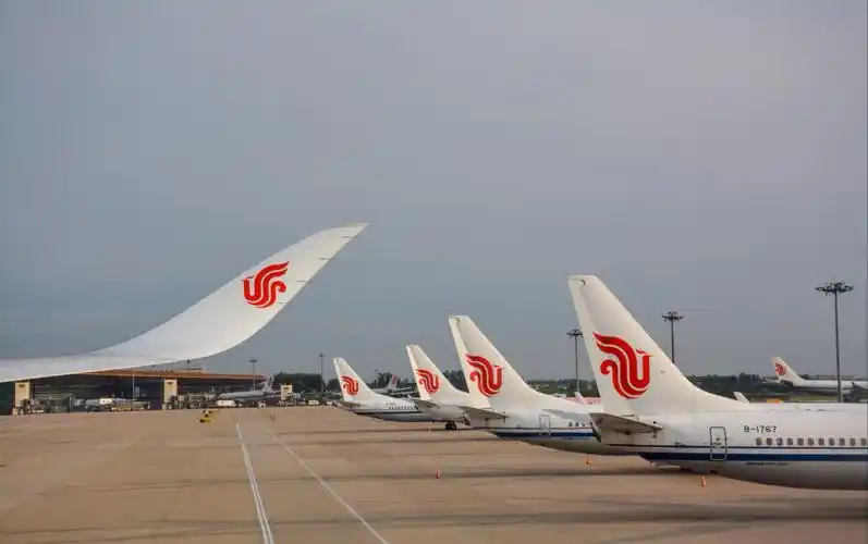 国航a350新飞机c位出道国航首架a350900降落视频