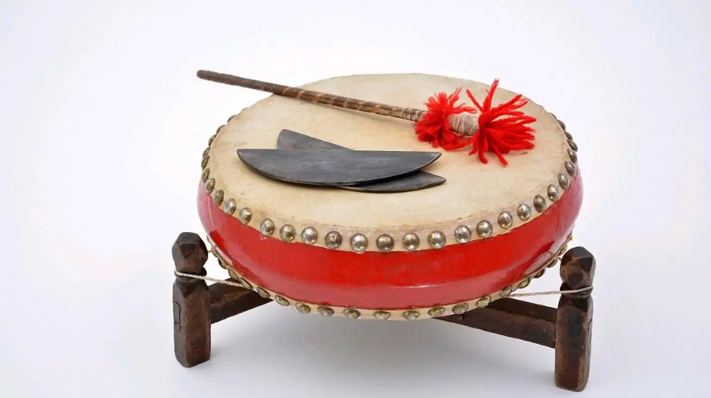 小知识丨西河大鼓  西河大鼓又称"西河调""河间大鼓",发源于河北中部