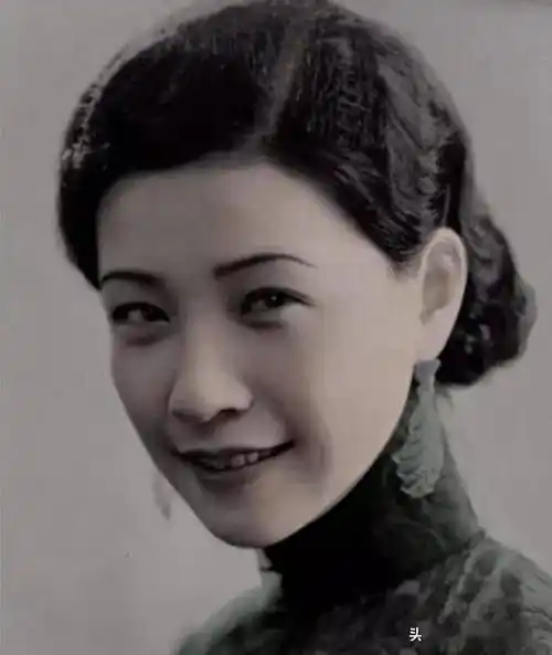 她:美丽不输民国四大美人,生前籍籍无名,去世后却红遍网络_徐谟佳