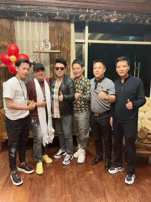 海来阿木携新歌《人生如歌》庆生,圈内好友齐聚送祝福