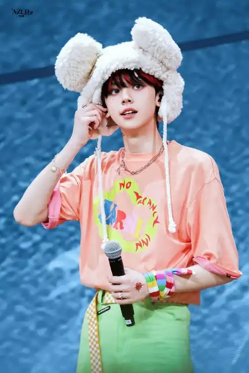 时代峰峻#  三代唯一门面 唯一rap担 媚粉小能手 左航又秒喽  @tf