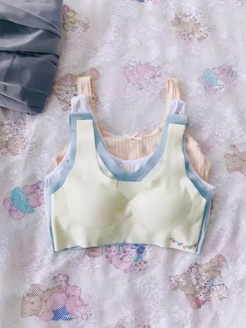 四款发育期少女bi备的小背心丨正确引导少女