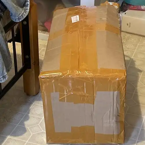 包裹打包的很结实东西也都完好无损物流很快唯一就是东西买了300出头