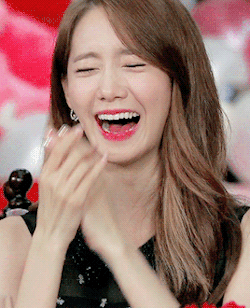 少女时代林允儿.抱图点赞喜欢收藏.