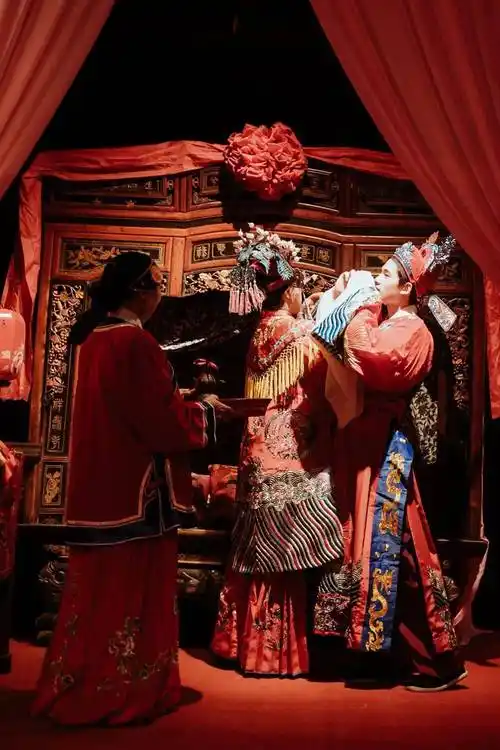 这座极具特色的古城又红出新高度古代临海状元迎亲正在上演值得打卡