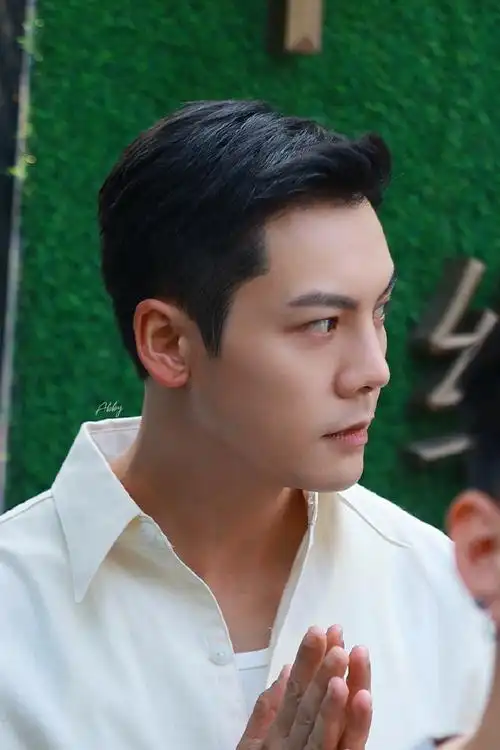 陈伟霆许我耀眼