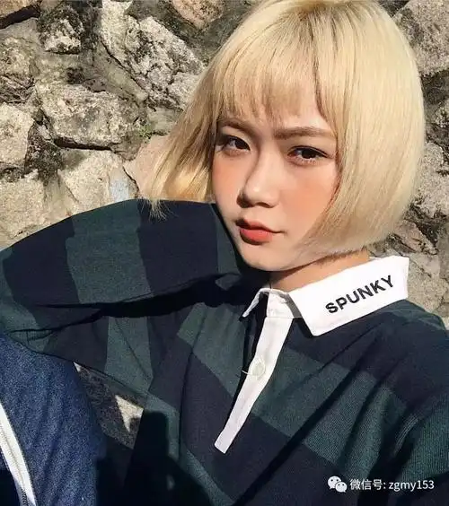 洋气又显白的浅金色bobo短发