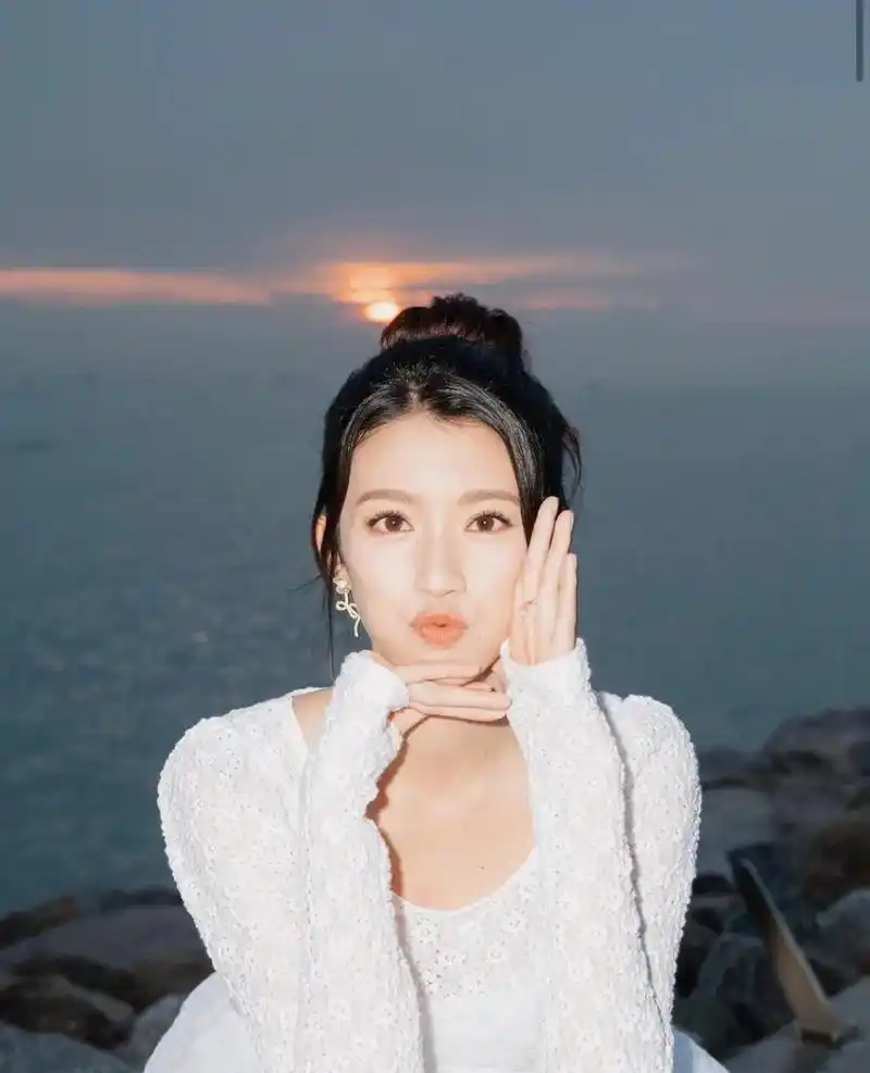 蔡思贝白色浪漫写真93.