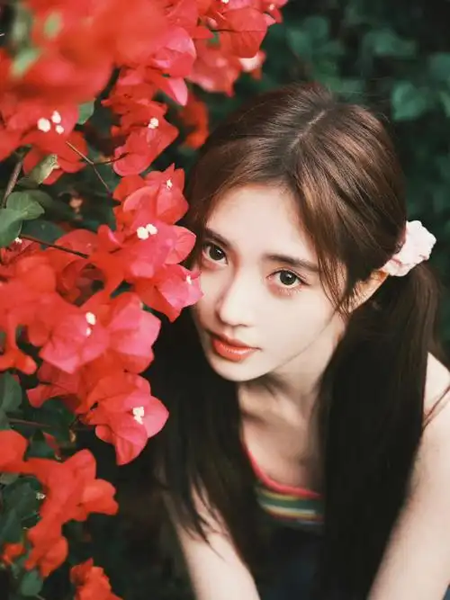 鞠婧祎双马尾旅行随拍##鞠婧祎旅行库存plog