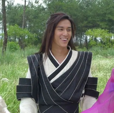 图陈楚河张檬毛晓彤喝交杯酒天涯明月刀堪称最炫古龙剧