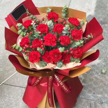 康乃馨花束 送妈妈老婆长辈生日礼物 15朵红色康乃馨花束