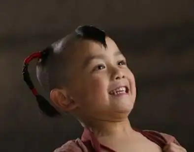 榜之凤鸣岐山》,演了一个长得像红孩儿的小哪吒~这个小哪吒也太萌了吧