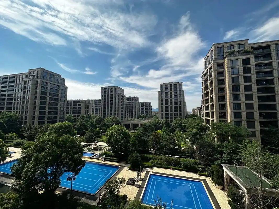 杭州城西绿城的巅峰作品.绿城西溪诚园4期正信苑 楼王位置中央 - 抖音