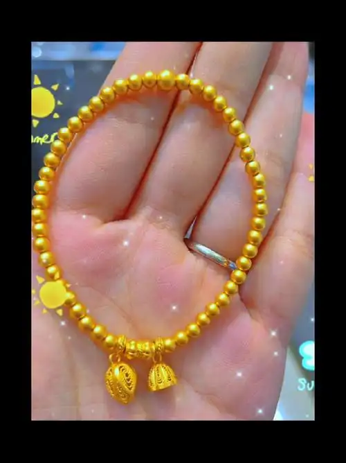 周大福新款传承两世欢手链